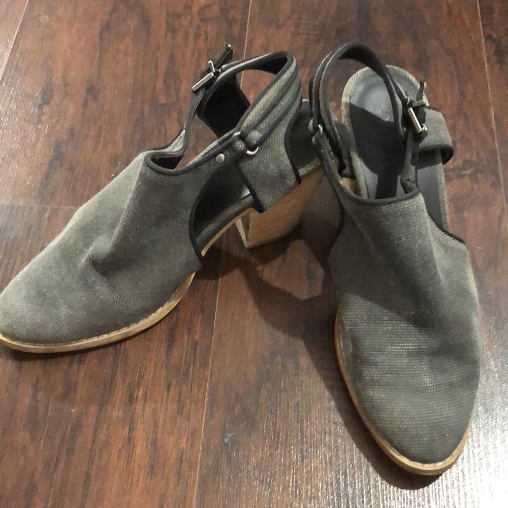 Reba Kicker Cut Out Booties